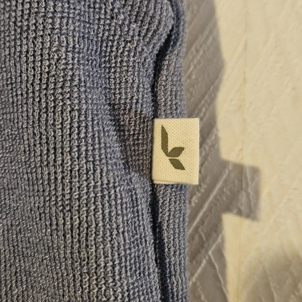 Koolaburra Women's Athletic Knit Shorts in Dusty Blue XL - Picture 4 of 5